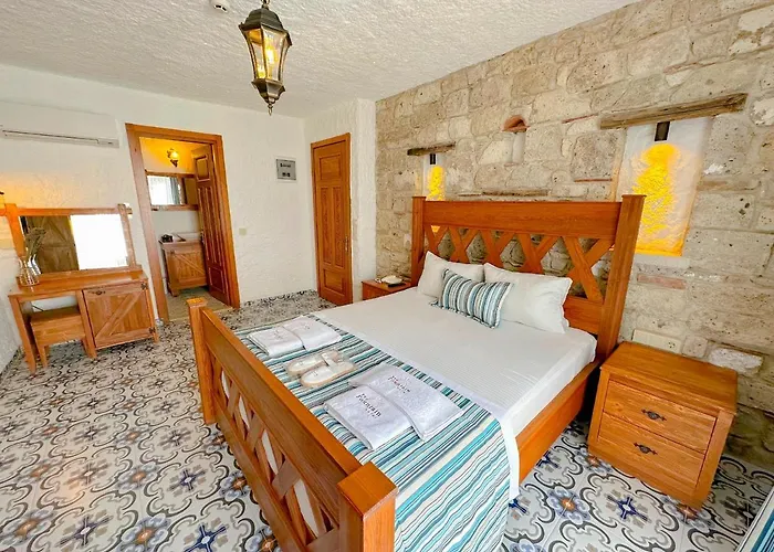 Stone Garden Taş 3* İzmir