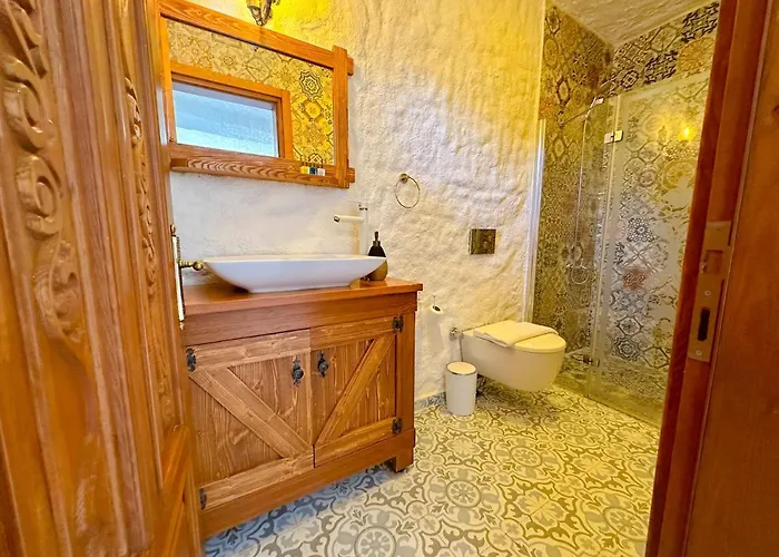 Otel Stone Garden Taş 3*