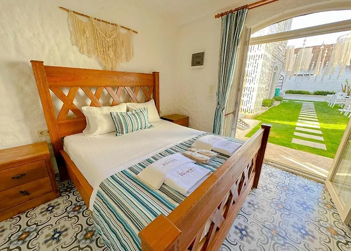 Otel Stone Garden Taş 3*