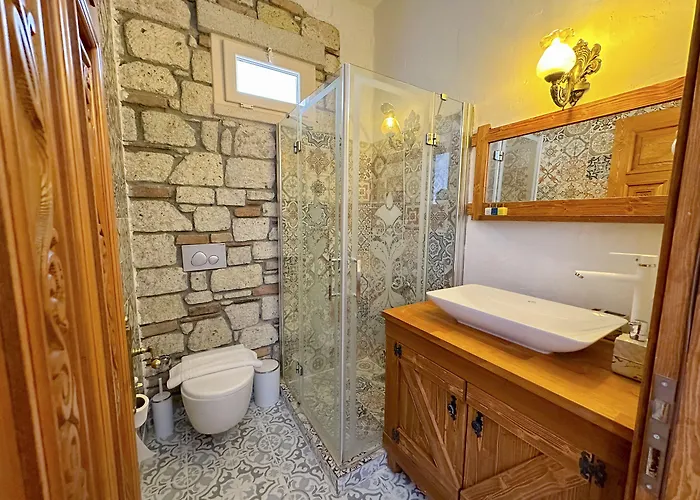 Stone Garden Taş 3*