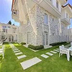 Hotel The Fountain 3*