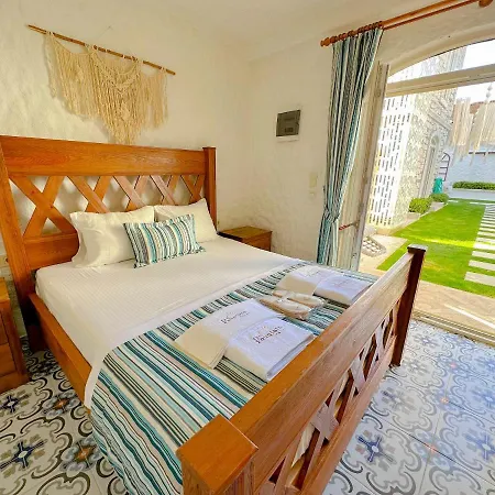 Otel Stone Garden Taş 3*