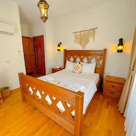 Stone Garden Taş Otel İzmir