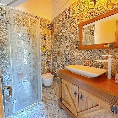 Otel Stone Garden Taş İzmir