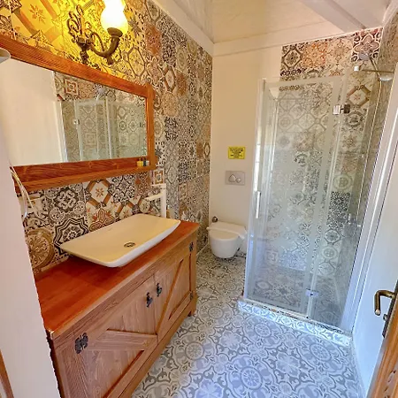 Stone Garden Taş Otel 3*