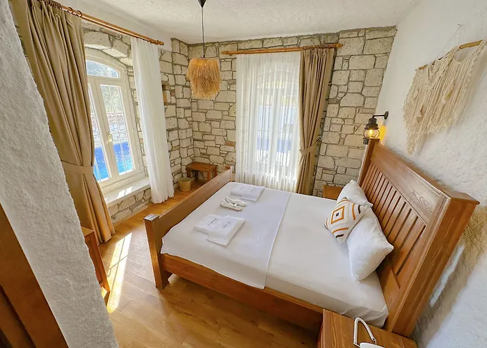 The Fountain Hotel 3*