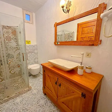 The Fountain 3* Izmir